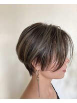 ジェルム ヘアーワークス(germe hair works)&nbsp;カッコイイ前下がりショート