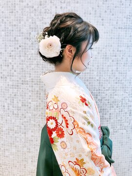 ヴィサージュ キタセンジュ(VISAGE) 袴