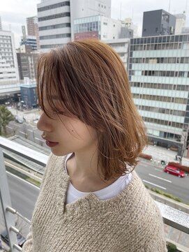 イヴォークトーキョーオーサカ(EVOKE TOKYO osaka) レイヤーくびれボブ