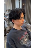 センター分けシャドウパーマ