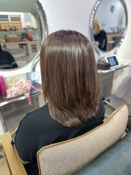 ビィーワンイースト(Be 1 EAST) レイヤーカット