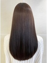 クララ ミヤコジマ(CLALA Miyakojima) 白髪ぼかし/髪質改善/縮毛矯正/小顔カットレイヤーカット