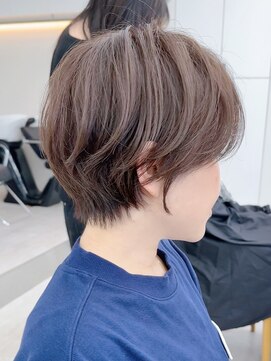 ビューナゴヤ 名駅(VIEW NAGOYA) 丸顔/ミニウルフ/チェリーブラウン/ショートボブ