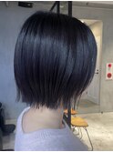 レディースショート外ハネワンカールブルーブラックカラー