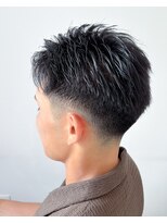 メンズサロンラシルバイレストプラス(MEN'S SALON racil by rest plus) フェードスタイル と アイブロウ