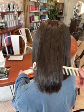 リュクスフォーヘアー アヴェダ(LUXE for hair AVEDA) 20代30代×女性酸性ストレート×透明感カラー