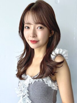 エインアンリー 明治神宮前(AIN.ANLY.) 前髪ふんわりミディアムレイヤースタイルエンドカラー