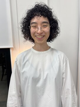 ハマモト ヤマ オオサカ(ハマモト Yama Osaka) ボリューミーヘア