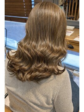 コル アサヒカワ(col asahikawa) ブリーチ無しヘーゼルベージュ