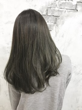 プーラヴィーダ(Pura Vida) 【PuraVida】グラデーション×カーキグレーby足立マリエ