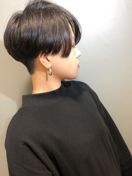 ラウンジ モリオ イケブクロ(Lounge MORIO Ikebukuro) 【morio池袋】大人かわいい黒髪ツーブロックマニッシュショート