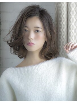 ロンド ストラーダ 心斎橋(Lond strada) 【津賀　涼】ショートグレージュカラーボブウルフココアベージュ