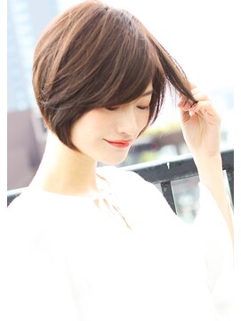 ガリカ(Gallica kinshicho) ☆ブラウングレージュ ＆ ひし形シルエットエッジショート ☆