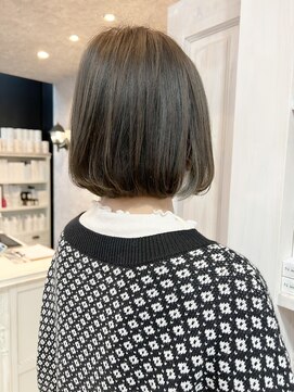 キャアリー(Caary) 福山市美容室Caary人気 丸みボブナチュラルさらさらストレート