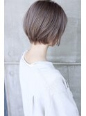 ショートボブ　×  ラベンダーグレー