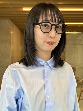 ケイトミラー(KATE Mirror) ブルーブラック×レイヤーミディ / 表参道