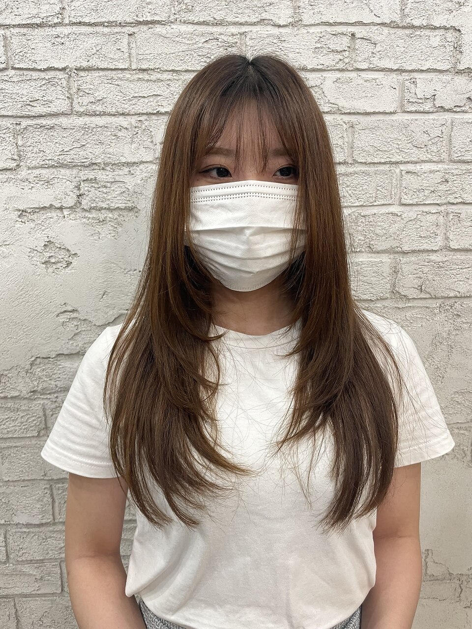 大人美人顔周りハイレイヤー茶髪ロング：L187369095｜アジールヘア