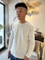 イト(itO.)&nbsp;かき上げパーマ