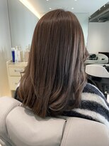 コム モア(COMME MOI)&nbsp;サイドに動きのあるロング