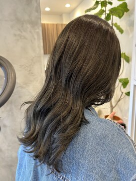 ローレン(Loren) 大人レイヤー