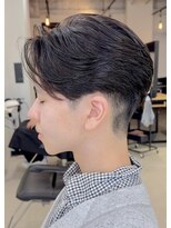 グッドタイムエフティフィフス 横浜西口(GoodTimes ft.fifth)&nbsp;センターパートニュアンスパーマ韓国コンマヘアワンカールパーマ