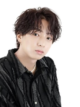 オーシャントーキョーウエスト 心斎橋 (OCEAN TOKYO WEST) スパイラルパーマウルフツーブロックツイスパシャドウパーマ