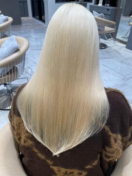 マシェリー バイ ロンド 金山(Ma cherie by Lond) ハイトーン/ダブルカラー/ブリーチ/インナーカラー