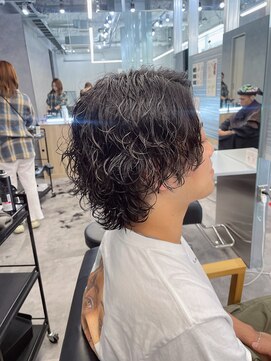 メンズサロン キング 梅田店(Men’s salon K!ng) 波巻きツイストスパイラルパーマ/フェザーパーマ/眉毛/メンズ