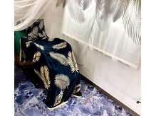 エヴァン(Evan)の雰囲気（周りを気にせずにフルフラットのシャンプー台でリラックス♪）