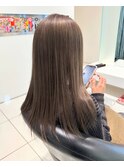 ミルクティーグレージュ