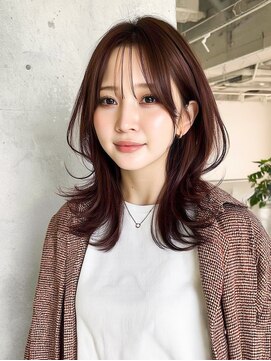 ライリー(riley) rileyワンカール外はねミディアム×肌映え暖色ブラウン