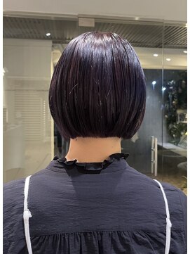 スノッブ ビア ビーチ(Snob VIA Beach) ぱつっとボブ