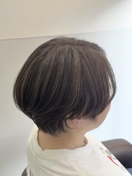 hair salon Heir【4月19日NEW OPEN(予定)】 40代50代にオススメ◎白髪ぼかしハイライト×上品大人ショート