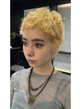 ミモザワークス ヘアアレンジ ミヤザキスタイル　　ピクシーカット