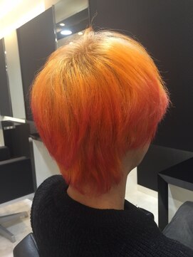 ディーヘアーデザイン(d.HAIR DESIGN) ビビッとグラデーション