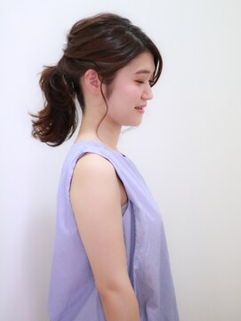 レガーミ(Legami) 【Legami】 大人愛され ミディアムスタイル