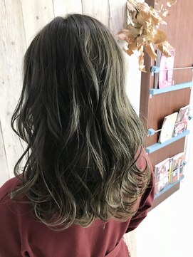 コンセプト(Concept) ラベンダーグレージュ