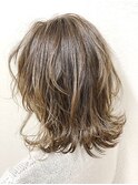 ラフ×外ハネミディ