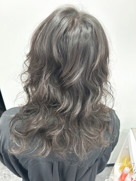 リッター(Ritter) ゆるふわくせ毛風パーマ