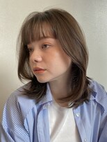 イミ(imi)&nbsp;グレージュカラー/韓国風レイヤー/小顔カット/韓国風パーマ