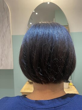 アンフィ 矢向(Anphi) 11-15 ミニボブ