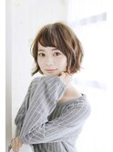 透けバングが可愛い丸みバルーンボブ