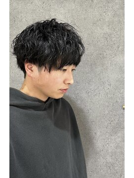 プラスイズム(PLUSISM) メンズパーマ