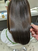 リザ(RIZA) カット、髪質改善カラー、髪質改善トリートメント