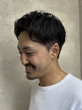 インフィニティー infinity HAIR SPACE BLOOM 短髪ニュアンスパーマ