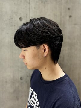 アルム オモテサンドウ(ALLM omotesando) カットのみでつくるカルマパーマ風スタイリング