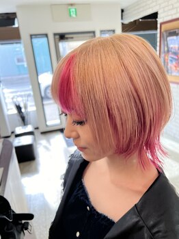 レノ(LENO)の写真/圧倒的な技術とセンスでこだわりの高いカットが自慢のサロン♪一人一人に合わせたスタイルをご提案します◎