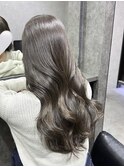 アッシュグレージュ/低めレイヤーカット/髪質改善トリートメント