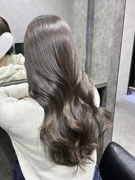 エースヘアー(A.hair) アッシュグレージュ/低めレイヤーカット/髪質改善トリートメント