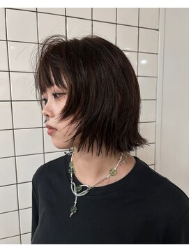 カルテ(QUARTE) レザーボブ　ボブウルフ　チョコ